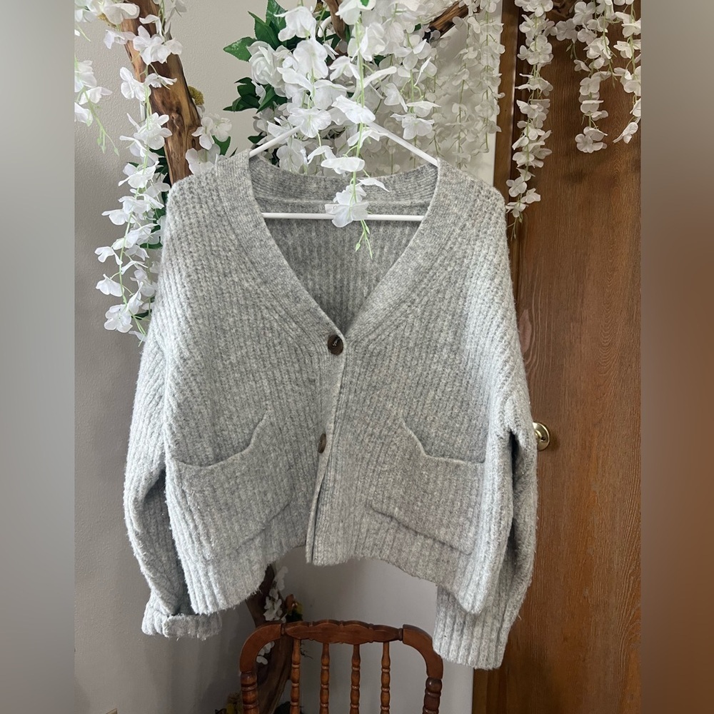 Charlotte Avery cute Big Chunky Sweater